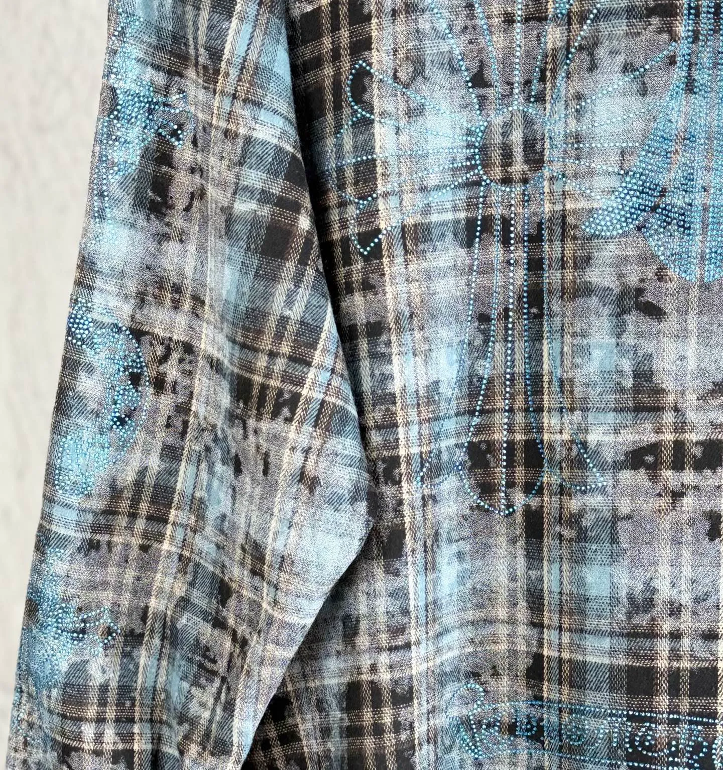 ：F Chrome Hearts CH ！ W ， Premium ，1.9W ， ， ， ！ Quality Breathable ！ ！ ！ ， ！Black 、 、 ， ， ， Chrome Hearts 、Classic 、 ， ！ ： Size：S-XL